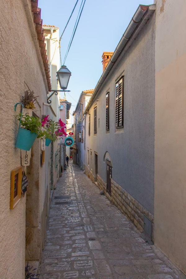 קרק Apartment Old Town Mariolina מראה חיצוני תמונה